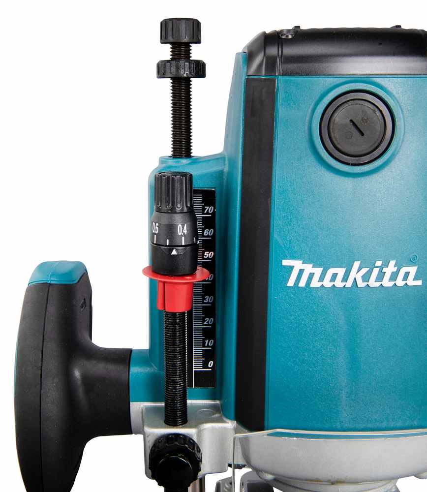 FRESADORA 1850W RP1802X01
