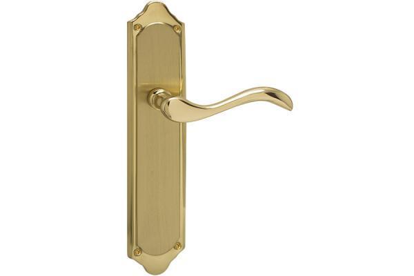 Juego Manilla Con Placa EQ3800